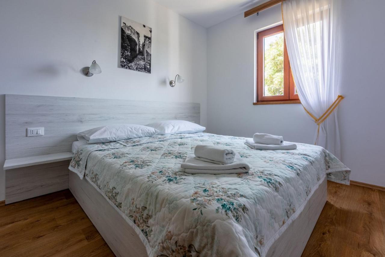 Villa House Marija Lopar Exterior foto